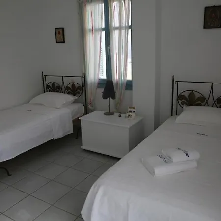 Beautiful Santorini Galazio 2 Bedrooms Private Terrace & Breathtaking Caldera Views *