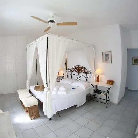 Beautiful Santorini Galazio 2 Bedrooms Private Terrace Breathtaking Caldera Views * סנטוריני